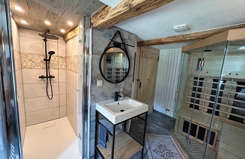 Grossschoenau Apartment | Fewo Frushi mit Sauna & saisonalem Whirlpool im Zittauer Gebirge