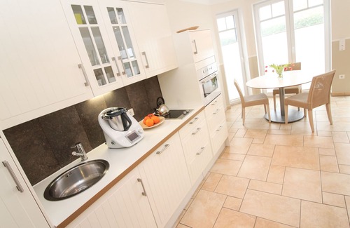 Greetsiel Apartment | Fewo-Greetsieler-Grachten S - new building with top facilities for allergy sufferers