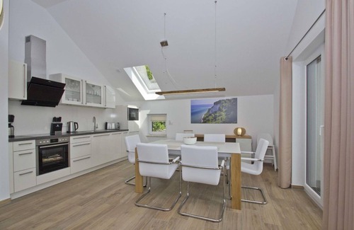 Breege Apartment | FeWo Helligdom - modern vacation apartment with balcony and sea view - Holiday apartment