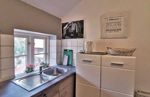 Wanderup Apartment | FeWo Ole - Landhaus Westerweg - Family Petersen