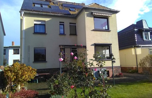 Dessau-Rosslau Apartment | FeWo Steffi - near the Bauhaus I Holiday apartment Fischer I Sustainable living