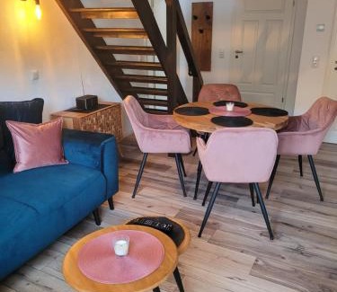 Heiligenhafen Apartment | FeWo Todeskino `Altstadtflair` in Heiligenhafen