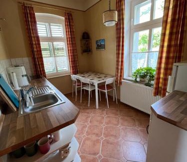 Naumburg Apartment | FeWo Weinberghaus "Zum Steinkauz"