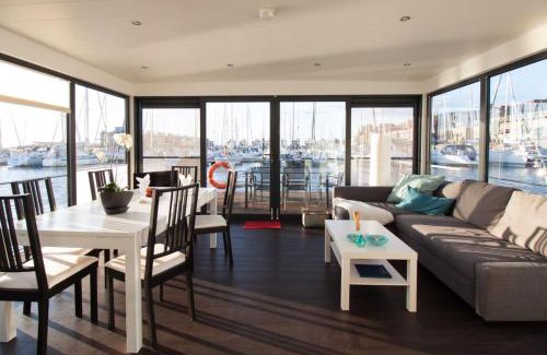 Murwik House | fewo1846 - Floatinghouse - Hausboot mit 2 Schlafzimmern in der Marina Sonwik