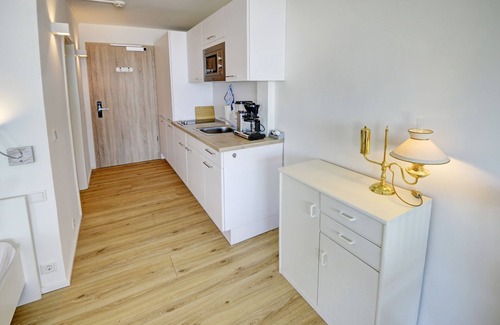 Gluecksburg Apartment | fewo1846 - Strandbude (App. 130) elegant studio apartment with sea views