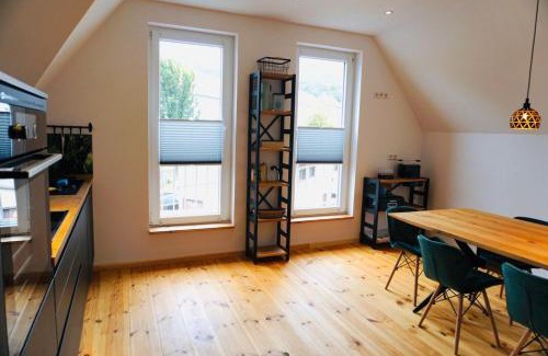 Thale Apartment | FeWo26 im Sagenharz - stilvolles Family-Apartment, 2 SZ, Klimaanlage, WLAN, Netflix & Free Parking