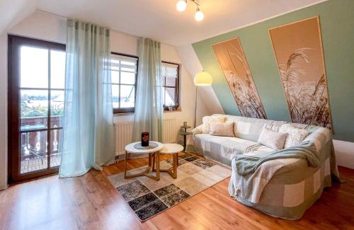 Altendorf Apartment | FeWoMaurer WG1 Dachgeschoss