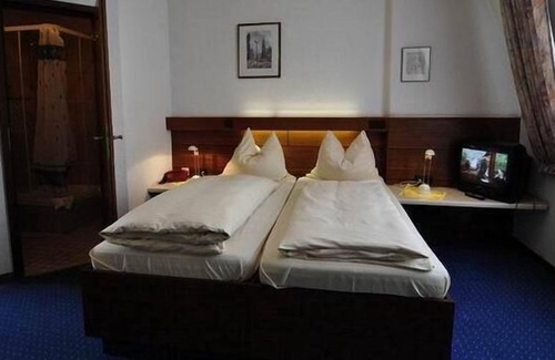 Nauwieser Viertel Hotel | FF&E City Hotel Saarbrücken