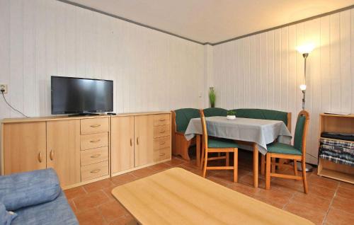 Rheinsberg House | Fh Blau