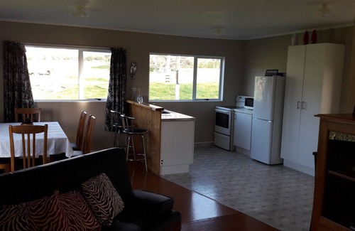 Okauia House | Fids Farmstay near Hobbiton