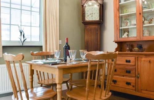 Hinderwell House | Field House