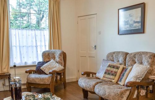 Hinderwell House | Field House