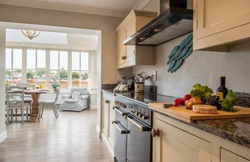 Burnham Market House | Field Piece Cottage, Burnham Market, Norfolk