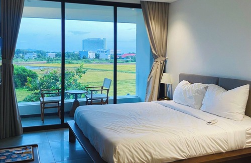Hoa Long Hotel | Field Villa