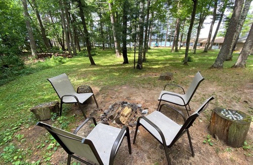 Boulder Junction Cabin | Fiesta on the Lake - Spruce on Trout Lake
