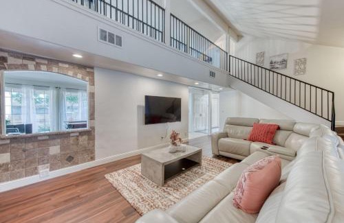 Fresno Apartment | Fig Garden 4BR House W Pool