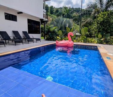 Villeta Villa | Finca Boutique Los Laureles Villeta