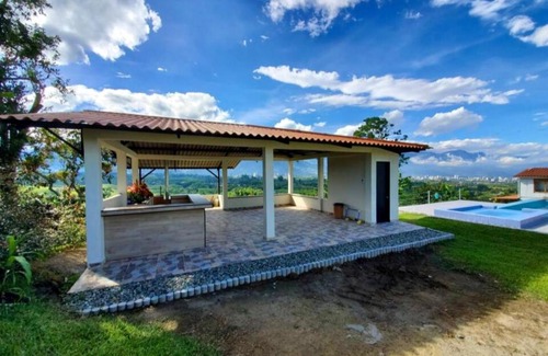 Luna Park House | Finca Campestre Cafetera en Circasia Quindio