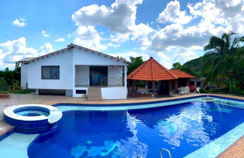 Girardot House | Finca con Piscina Privada Girardot