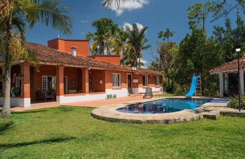 Guatape Villa | Finca El paraíso Guatape