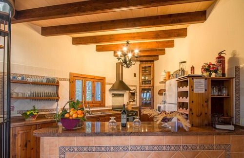Ariany Cottage | Finca for 6 with pool, heating, playground, Ariany, Mallorca