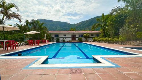 Apulo Cabin | Finca Hotel Villaruth
