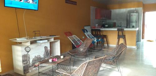 Palmira House | FINCA LA CHUZKARINA