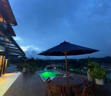 Guatape House | FINCA MONARCA