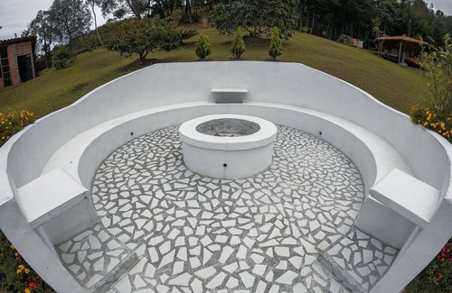 Guatape House | FINCA NUEVA ZELANDA By Gandolfo LAKE VIEW FOR 15 PEOPLE