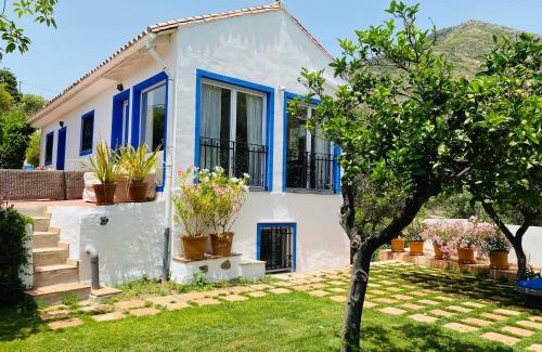Ojen Villa | Finca Santa Ana