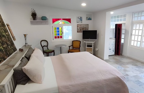 La Mancha House | 'Finca Tropical Icod' with Sea Views, Private Terrace and Wi-Fi