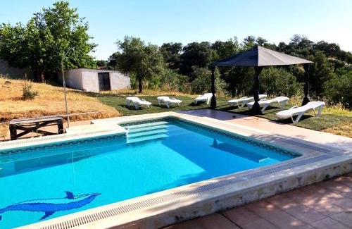 Cazalla De La Sierra House | Finca Villa Coral