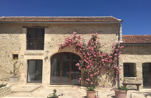 Forcalquier House | Find tranquility & inspiration
