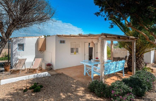 Formentera Apartment | Find tranquility in the center of Formentera in this comfortable LOFT