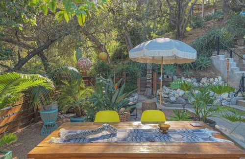 Eagle Rock House | Find your Great Escape in this Charming Home in Los Angeles