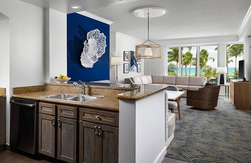 Palm Beach Shores Resort | 𝐅𝐢𝐧𝐝𝐢𝐧𝐠 𝐌𝐞𝐢𝐥𝐢-Beachfront Fun@Ocean Pointe Resort+Amenities,3BR Villa