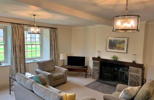 Carlton-in-Cleveland House | Finest Retreats - Ingleby Manor - Courtyard Cottage