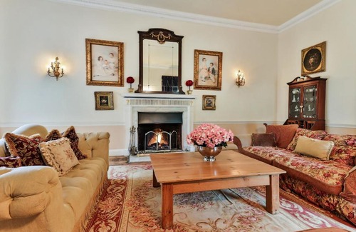 Alkborough House | Finest Retreats - Walcot Hall