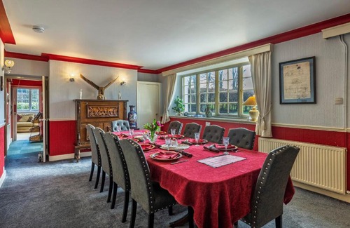 Banff House | Finest Retreats - White House Retreat