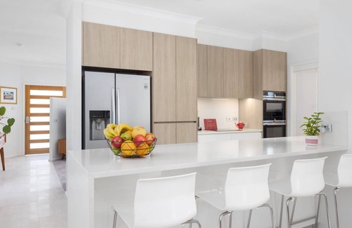 Fingal Bay House | Fingal Shoreline Oasis