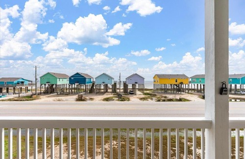 Port Bolivar House | Fins & Feathers home