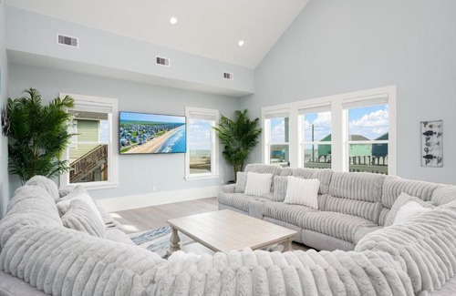 Port Bolivar House | Fins & Feathers home