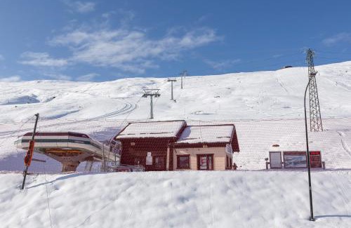 Sant'Anna Apartment | Fiocco Di Neve Ski in- Ski out 10m - Happy Rentals