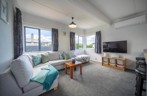 Te Anau House | Fiordland Haven - Te Anau Holiday Home