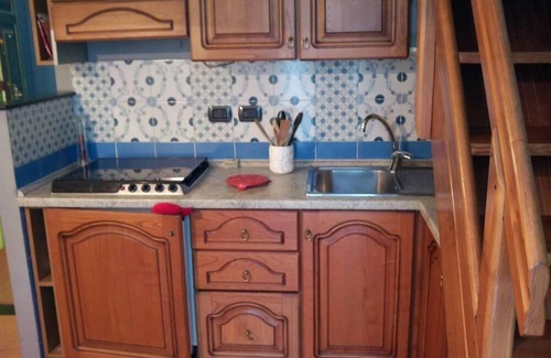 Levanto Apartment | FIORE D'ARANCIO romantic flat - Levanto center,near beach ,shoops and railway