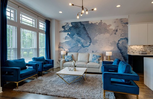 Hadley - Washington House | FIRE & ICE - TWO MIDTOWN HOMES - ROOFTOP HOT TUBS