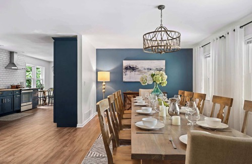 Tucker House | Fire Pit/Game Room+Pool Table/Playground