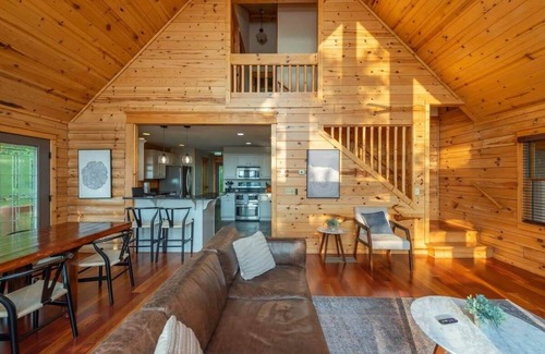 Wolf Laurel Cabin | Fire Pit ~Hot Tub ~Views ~2 Big Decks~Dog Friendly