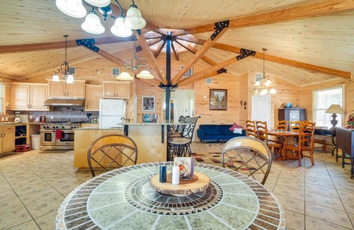 Negreet House | Fire Pit, Views Lakefront Toledo Bend Retreat!
