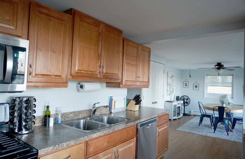 Lewiston House | Firefly Cottage Summa